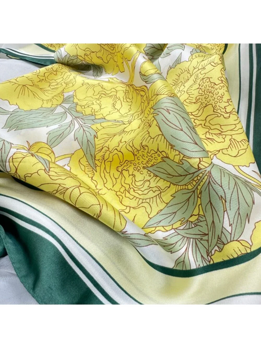 ✨Luxury Elegant Silky Square Scarf Yellow Green Peony Floral Garden Botanical